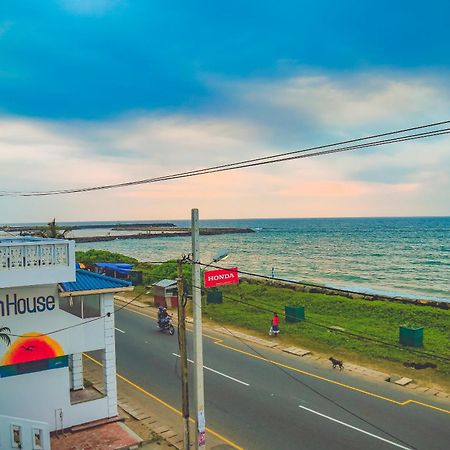 Hikka Ocean Resort Хиккадува Экстерьер фото