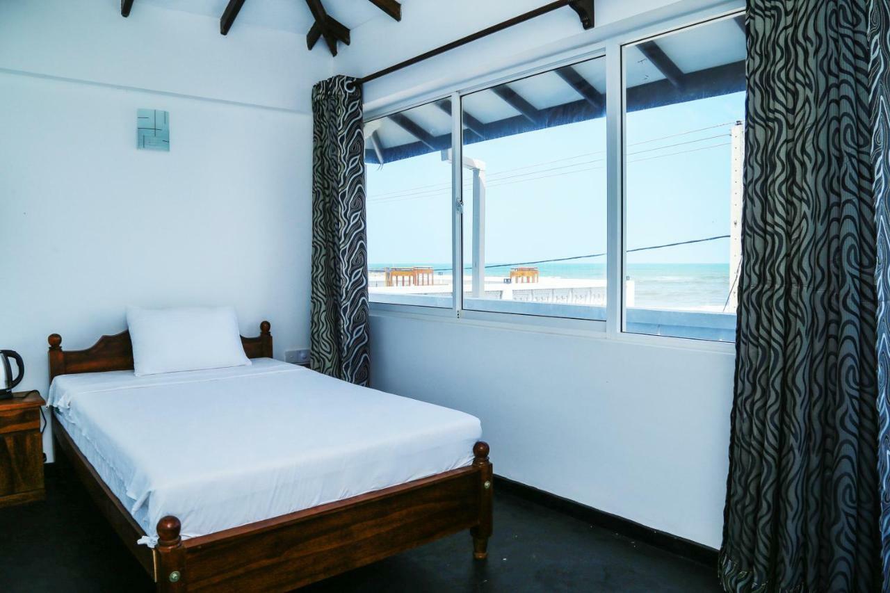 Hikka Ocean Resort Хиккадува Экстерьер фото