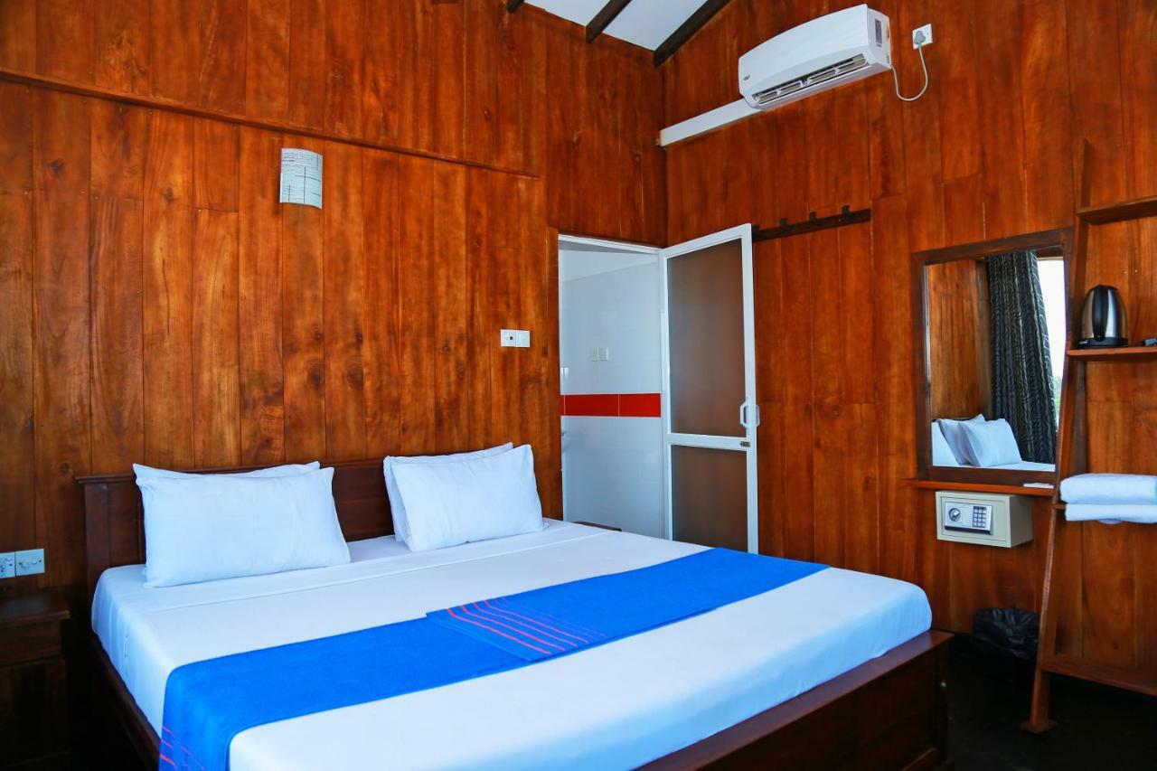 Hikka Ocean Resort Хиккадува Экстерьер фото